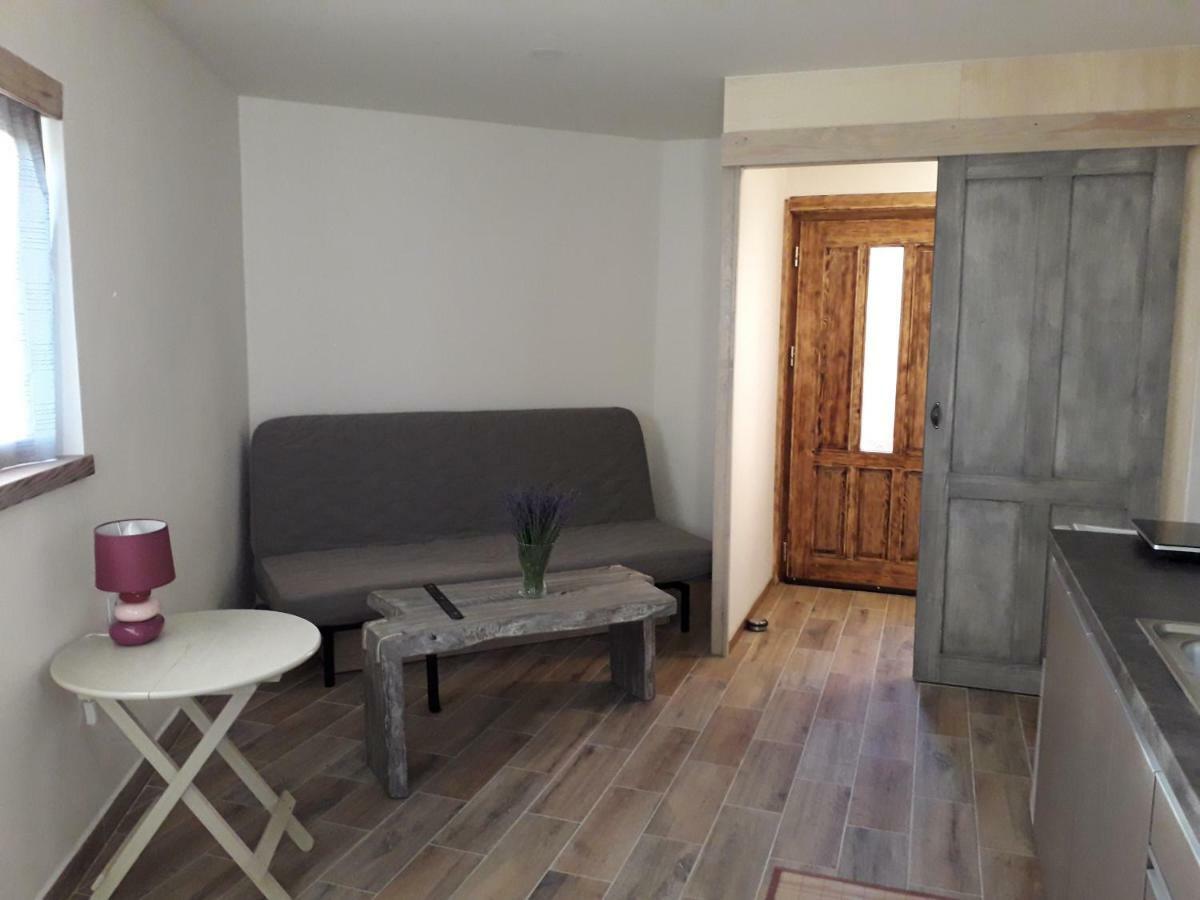 Apartman Na Horach Pribram Bagian luar foto